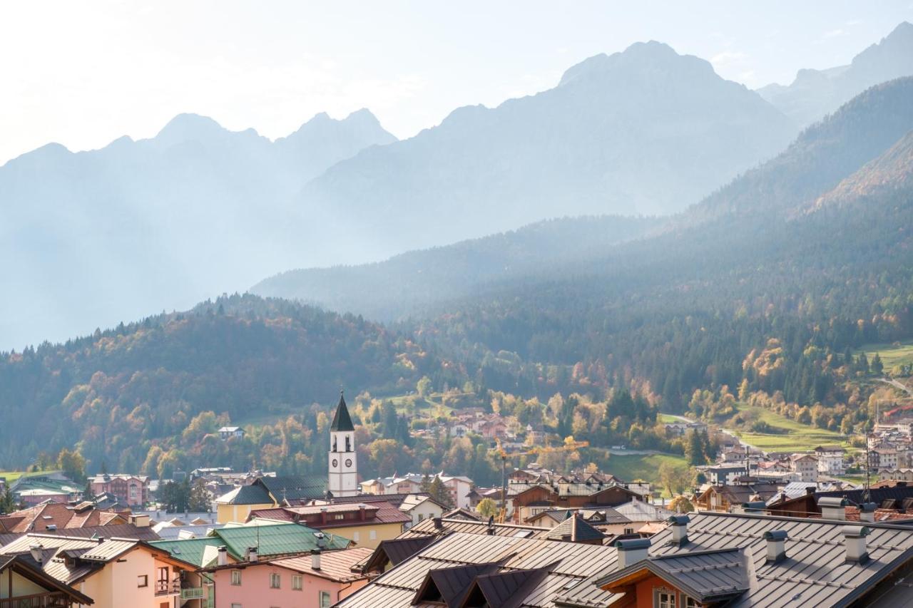 La Dila Dolomiti Mountain Lodge Andalo Bagian luar foto